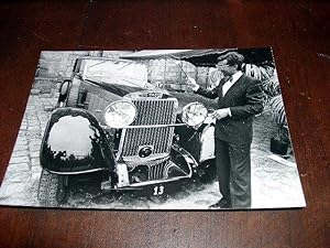 Très belle photographie de presse représentant Une Hispano-Suiza de 1935 vendue aux enchères à 18...