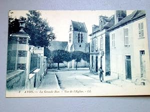 Imagen del vendedor de Carte Postale Ancienne - 3 - AVON. La grande Rue. Vue de l'Eglise. LL. a la venta por JOIE DE LIRE