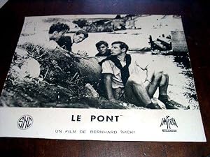 Photographie d'exploitaion du film LE PONT (1959 - DIE BRUCKE) de Bernhard WICKI