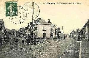 Carte Postale Ancienne - MAGNELAY - La Grande Rue et la Rue Verte.