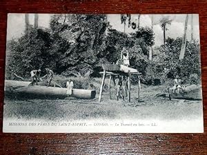 Image du vendeur pour Carte Postale Ancienne - MISSIONS DES PERES DU SAINT ESPRIT - CONGO. Le travail du bois. mis en vente par JOIE DE LIRE