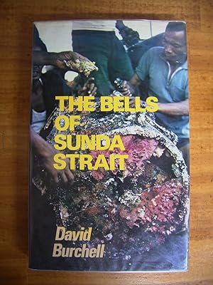 Imagen del vendedor de THE BELLS OF SUNDA STRAIT a la venta por Uncle Peter's Books