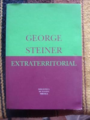 Imagen del vendedor de Extraterritorial. Ensayos sobre literatura y la revolucin lingustica a la venta por Libros del cuervo