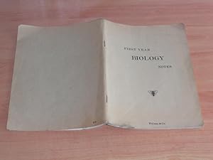 Imagen del vendedor de First Year Biology Notes a la venta por Dublin Bookbrowsers