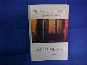 Imagen del vendedor de The Fact of a Doorframe: Selected Poems 1950-2001 a la venta por Gene The Book Peddler