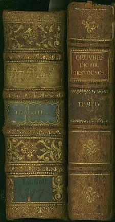 Bild des Verkufers fr Oeuvres de Monsieur Destouches, de l'Acadmie Francoise. T.3 contient/enthlt: Le Tambour Nocturne/Le Philosophe mari/L'Envieux/Prologue de l'Ambitieux/L'Ambitieux et L'Indiscrette/L'Amoureuse/Le Mariage de Radegonde et de Collin. Le T.4: Scenes de l'Aimable Viellard/Scenes du Tracassier/Le vindicatif/Scenes Angloises/Scenes du Prothe/Scenes de Thalie/L'Homme singulier/La force du Naturel/Le Jeune-Homme  l'Epreuve/Epigrammes/Epitre au Roi/Odes Bacchiques. zum Verkauf von Antiquariat Carl Wegner