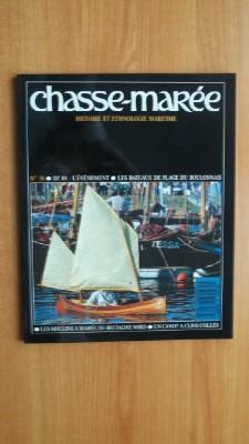 Imagen del vendedor de LE CHASSE-MAREE revue d'histoire et d'ethnologie maritime revue bimestrielle n 38 : DZ 88 : L'EVENEMENT, LES BATEAUX DE PLAGE DU BOULONNAIS, LES MOULINS A MAREE DE BRETAGNE NORD, UN CANOT A CLINS COLLES a la venta por KEMOLA