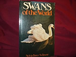 Bild des Verkufers fr Swans of the World. zum Verkauf von BookMine