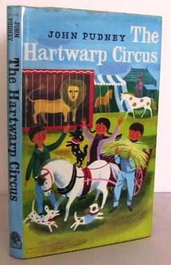 Imagen del vendedor de The Hartwarp Circus a la venta por Mad Hatter Books