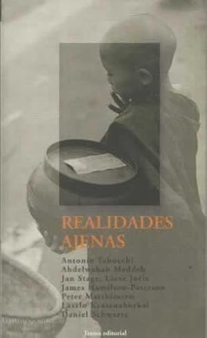 Seller image for REALIDADES AJENAS for sale by Librera Cajn Desastre