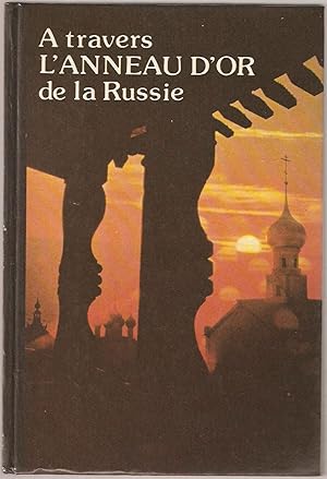 A travers l'anneau d'or de la russie