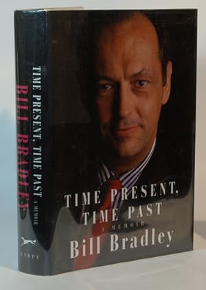 Imagen del vendedor de Time Present, Time Past A Memoir a la venta por Town's End Books, ABAA