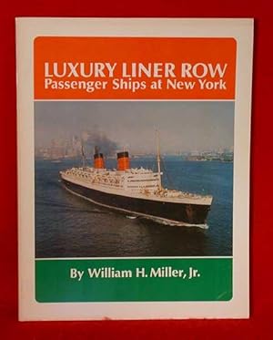 Bild des Verkufers fr Luxury Liner Row: Passenger Ships at New York zum Verkauf von Bruce Irving