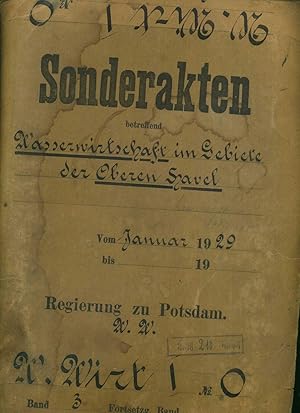 Bild des Verkufers fr Sonderakten betreffend Wasserwirtschaft im Gebiete der Oberen Havel 1929 - 1941. Mit Unterlagen zu: Freiarche Zehdenick / Freischleuse Mirow / Mit zahlreichen Skizzen und Tabellen, Lageplnen und dem orginal Briefwechsel zwischen den einzelnen Behrden. zum Verkauf von Umbras Kuriosittenkabinett