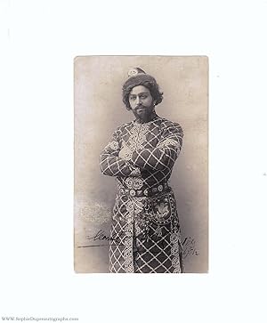 Imagen del vendedor de Original cabinet photo signed, and dated, (Leonid, 1872-1934, Russian Tenor) a la venta por Sophie Dupre  ABA ILAB PADA