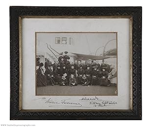 Bild des Verkufers fr Delightful group photo signed by both and inscribed by Queen Alexandra (Russian Empress, 1847-1928, wife of Tsar Alexander III, mother of Nicholas II) and her sister ALEXANDRA (of Denmark, 1844-1925, Queen of Edward VII)] zum Verkauf von Sophie Dupre  ABA ILAB PADA