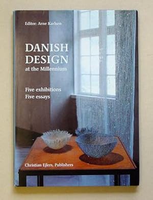 Immagine del venditore per Danish design at the Millennium. Five exhibitions, five essays. venduto da antiquariat peter petrej - Bibliopolium AG