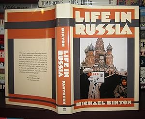Bild des Verkufers fr LIFE IN RUSSIA zum Verkauf von Rare Book Cellar
