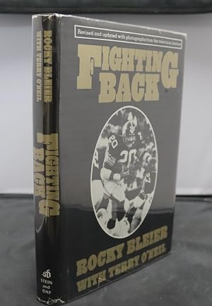 Imagen del vendedor de Fighting Back a la venta por Jen's Books