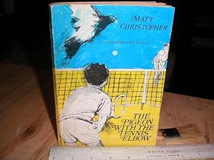 Immagine del venditore per The Pigeon with the Tennis Elbow venduto da The Vintage BookStore