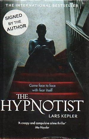 Imagen del vendedor de THE HYPNOTIST. Signed by the author. a la venta por angeles sancha libros