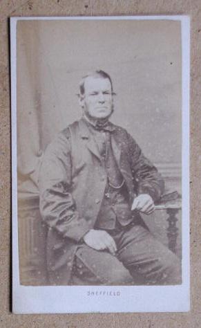 Bild des Verkufers fr Carte De Visite Photograph. Portrait of a Seated Gentleman. zum Verkauf von N. G. Lawrie Books