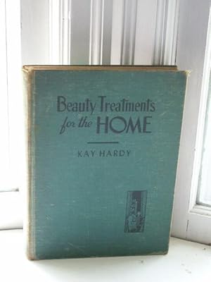 Imagen del vendedor de Beauty Treatments for the Home The Smart Way to Make Draperies, Slip Covers, Lamp Shades , Accessories. How to Upholster and Re - Upholster, Finish and Refinish Furniture , Ect. a la venta por Bluestocking Books