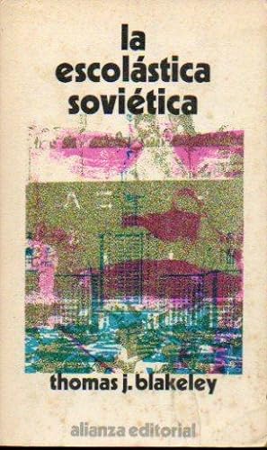 Image du vendeur pour LA ESCOLSTICA SOVITICA. Trad. C. Montaner. mis en vente par angeles sancha libros