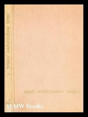 Image du vendeur pour Israel Photography Annual 1 mis en vente par MW Books