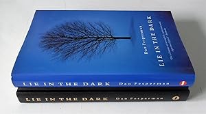 Immagine del venditore per Lie In The Dark venduto da FLM Books