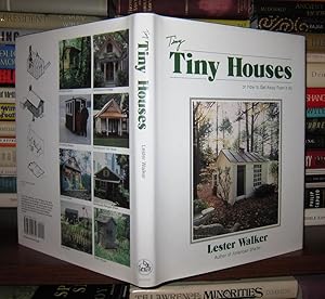 Imagen del vendedor de TINY TINY HOUSES Or How to Get Away from it All a la venta por Rare Book Cellar