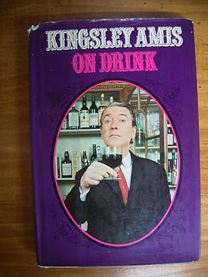 Immagine del venditore per KINGSLEY AMIS ON DRINKS venduto da Uncle Peter's Books