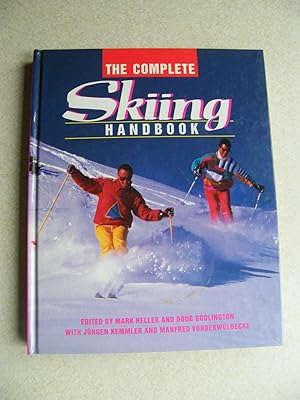 Imagen del vendedor de The Complete Skiing Handbook a la venta por Buybyebooks