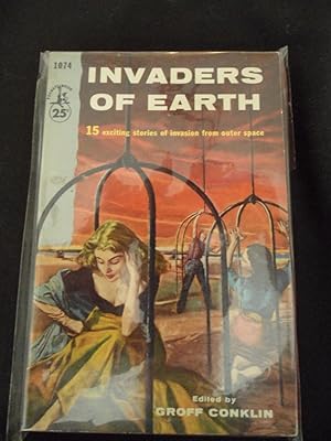 Seller image for Invaders Of Earth for sale by W. R. Slater - Books