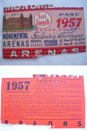 Immagine del venditore per Antigua Invitacin pase - Old Invitation : PLAZA TOROS ARENAS MONUMENTAL. Temporada 1957 - Barcelona venduto da Librera Maestro Gozalbo