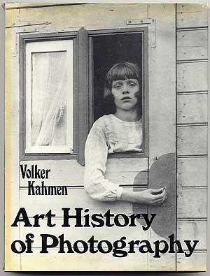 Bild des Verkufers fr Art History of Photography zum Verkauf von Between the Covers-Rare Books, Inc. ABAA