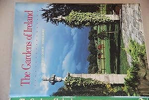 Immagine del venditore per The Gardens of ireland venduto da Lee Booksellers