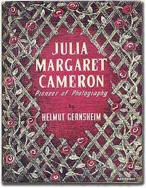 Imagen del vendedor de Julia Margaret Cameron: Her Life and Photographic Work [cover title]: Pioneer of Photography a la venta por Between the Covers-Rare Books, Inc. ABAA