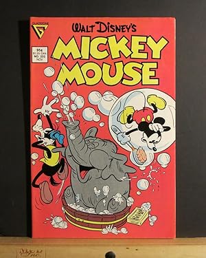 Image du vendeur pour Walt Disney's Mickey Mouse #232 mis en vente par Tree Frog Fine Books and Graphic Arts