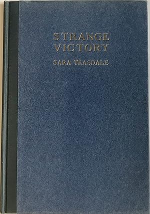 Imagen del vendedor de Strange Victory a la venta por Heritage Books