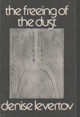 Bild des Verkufers fr The Freeing of the Dust zum Verkauf von Bookfeathers, LLC