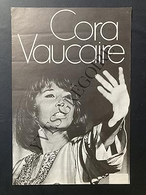 AFFICHE CORA VAUCAIRE