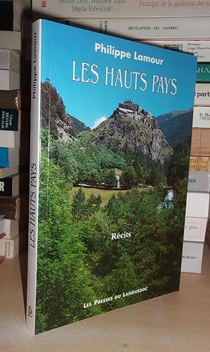 Imagen del vendedor de LES HAUTS PAYS a la venta por Planet's books