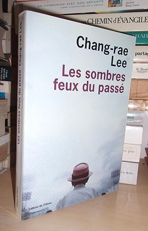 Image du vendeur pour LES SOMBRES FEUX DU PASSE mis en vente par Planet's books