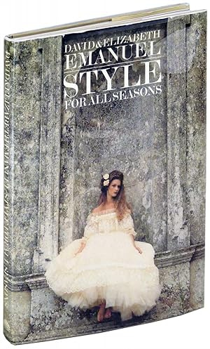 Immagine del venditore per Style for all Seasons venduto da The Kelmscott Bookshop, ABAA