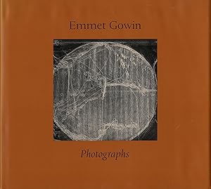 Imagen del vendedor de Emmet Gowin: Photographs (Philadelphia Museum of Art) a la venta por Vincent Borrelli, Bookseller