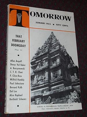 Bild des Verkufers fr TOMORROW, Volume 10, Number 3, Summer, 1962: Ghost in the Golden Weskit; Goethe's Journey Into the Light; Gypsy's Curse zum Verkauf von Pensees Bookshop