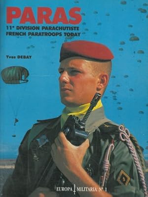 Bild des Verkufers fr Paras. 11 Division Parachutiste. French Paratroops today. zum Verkauf von Libreria Piani