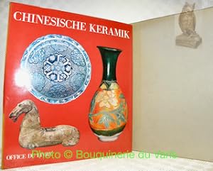 Image du vendeur pour Chinesische Keramik. Ein Handbuch. mis en vente par Bouquinerie du Varis