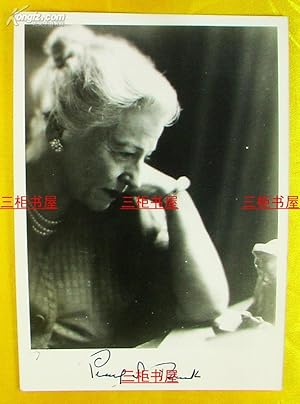 Seller image for Original Photographic Portrait of Pearl S. Buck. Large Size, 17.7*12.6cm. SIGNED for sale by Chinese Art Books